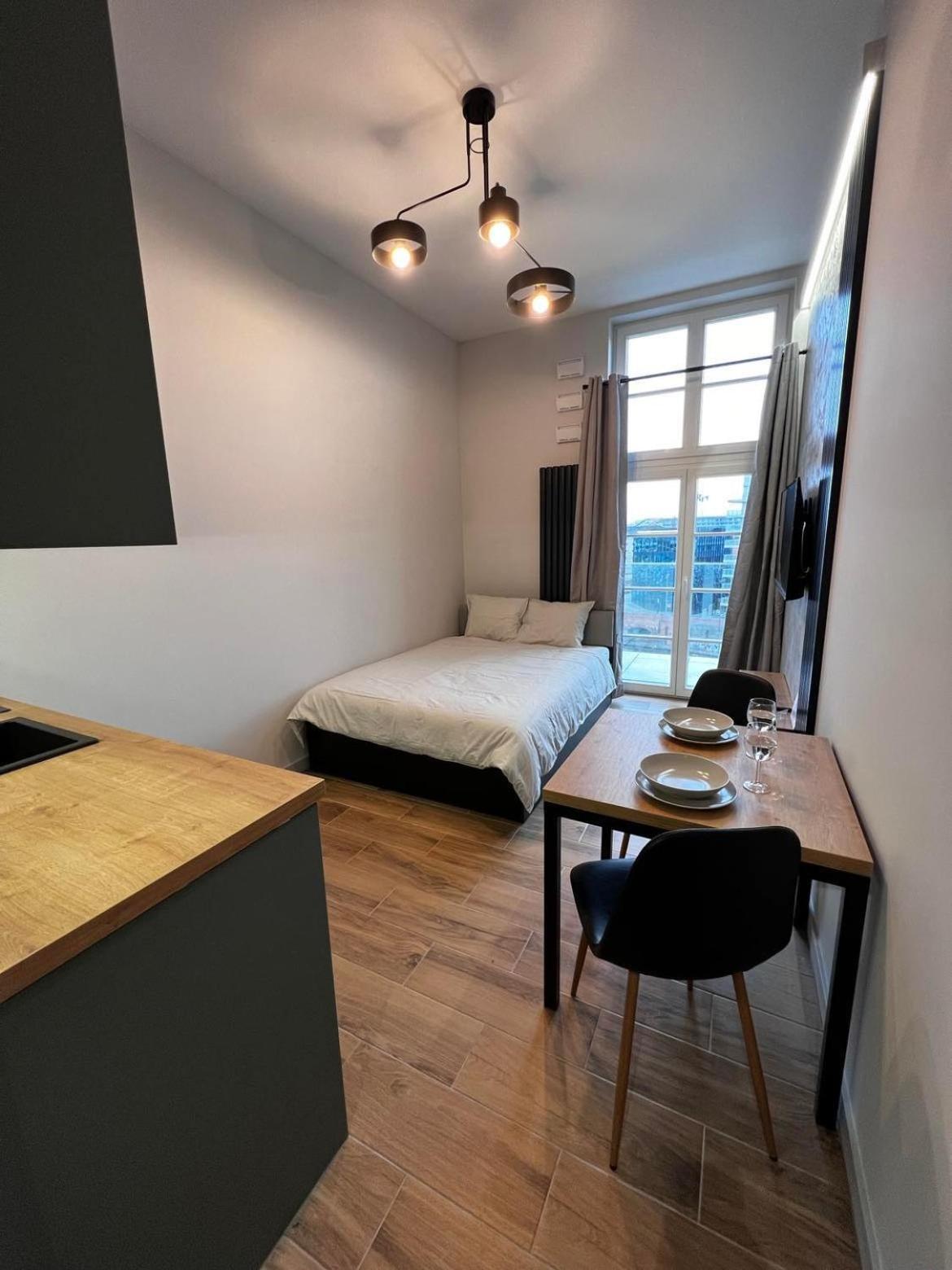 Property Apart - Plac Jana Pawla II Centrum Wroclaw Exterior photo
